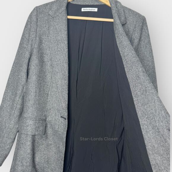Reformation Camley Wool Blend Blazer Coat M Gray Herringbone Academia Chic - Picture 8 of 11